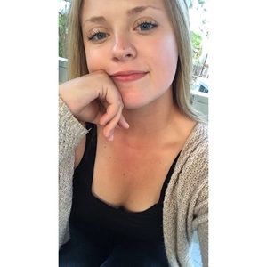 Meet your Posher, Tori